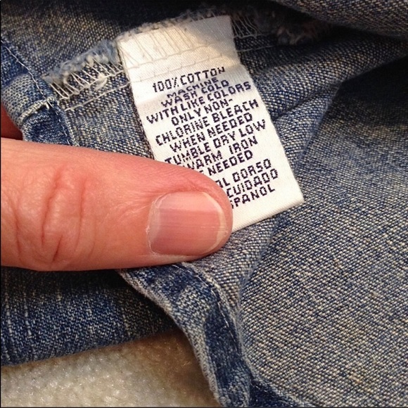 Bill Blass semi fitted long sleeve collared 100% cotton denim shirt - Picture 6 of 7